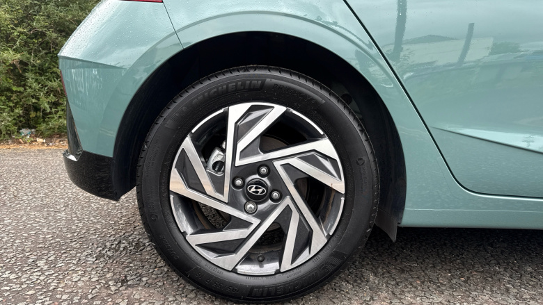 Hyundai i20 1.0T GDi Advance [Nav] 5dr Petrol Hatchback